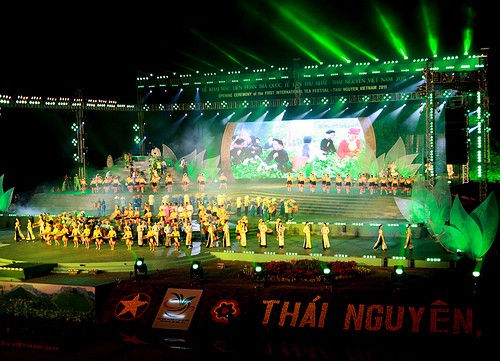 ពិធីបុណ្យតែ Dai Tu ឆ្នាំ ២០១៥ នៅខេត្ត Thai Nguyen - ảnh 1